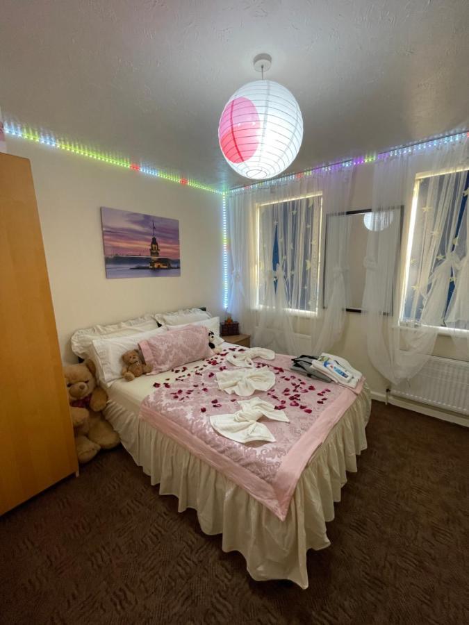 Dream Room Лондон Екстериор снимка